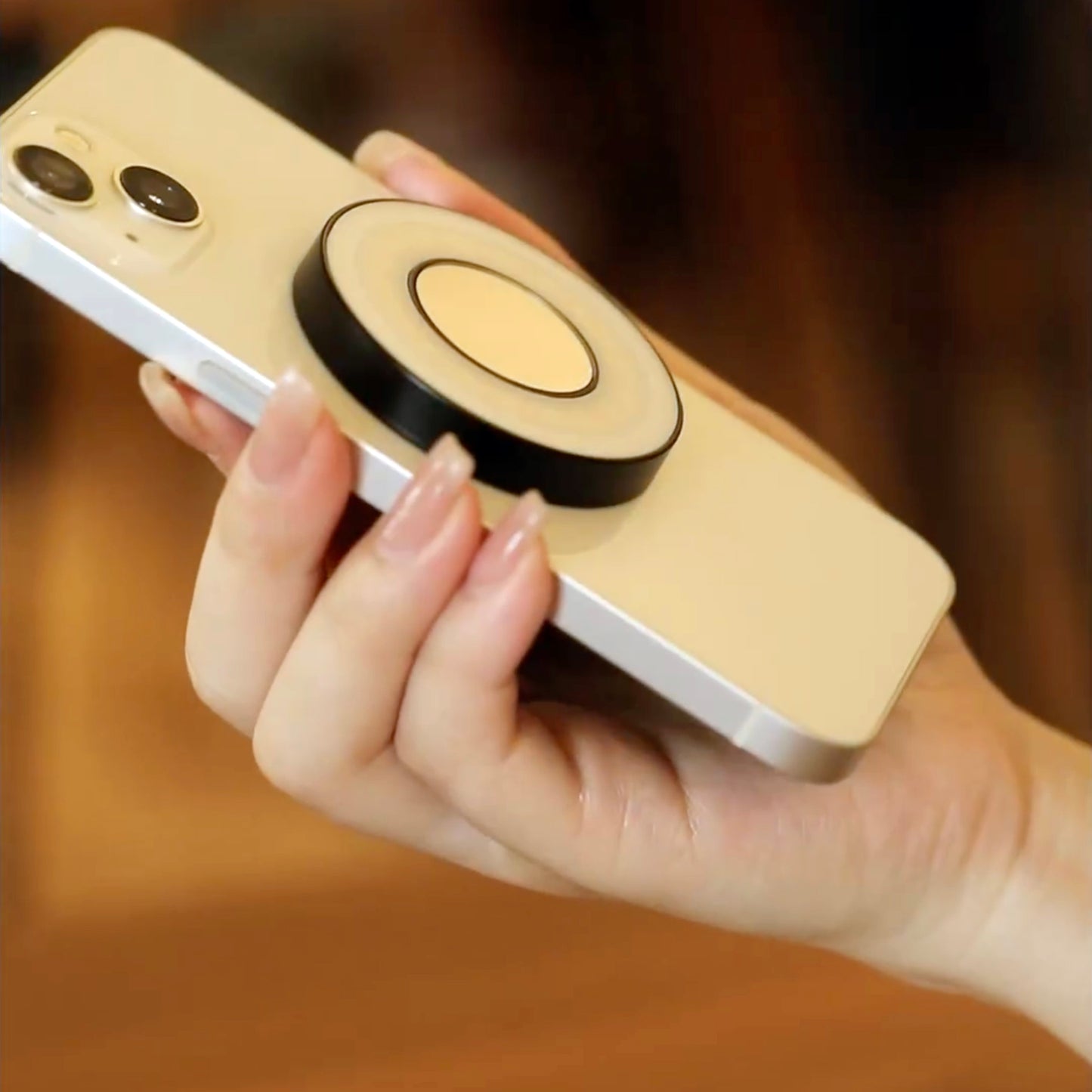 Aura Mirror Light Clip™