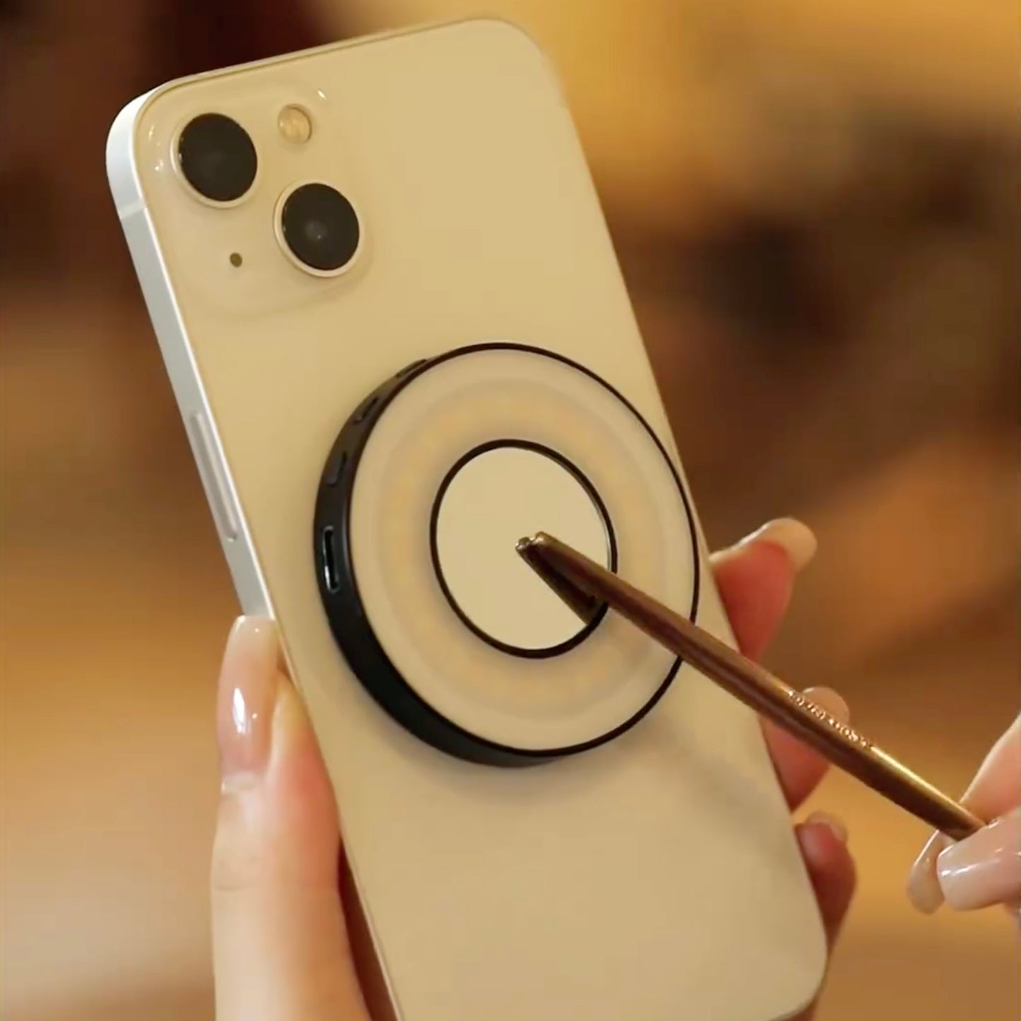 Aura Mirror Light Clip™