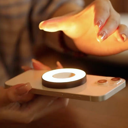 Aura Mirror Light Clip™